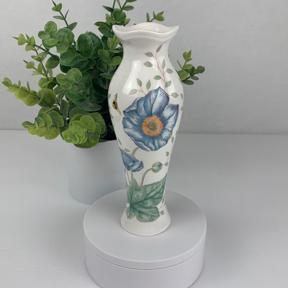 Lenox Accents Lenox Butterfly Meadow Vase Poshmark